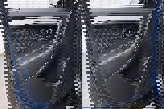 Used 2019 Ford Taurus SEL image 20