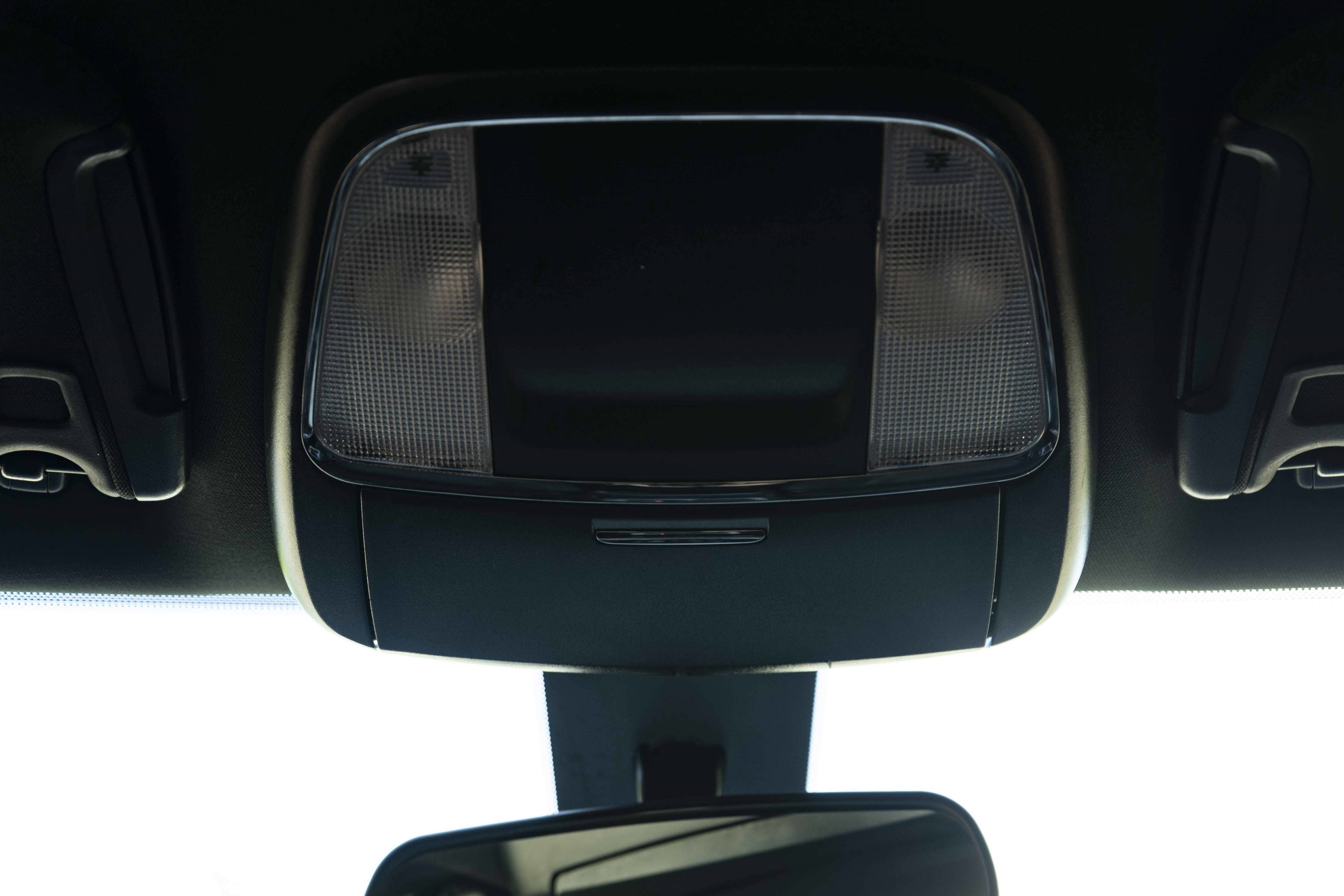 Used 2019 Dodge Charger SXT w/ Blacktop Package image 31