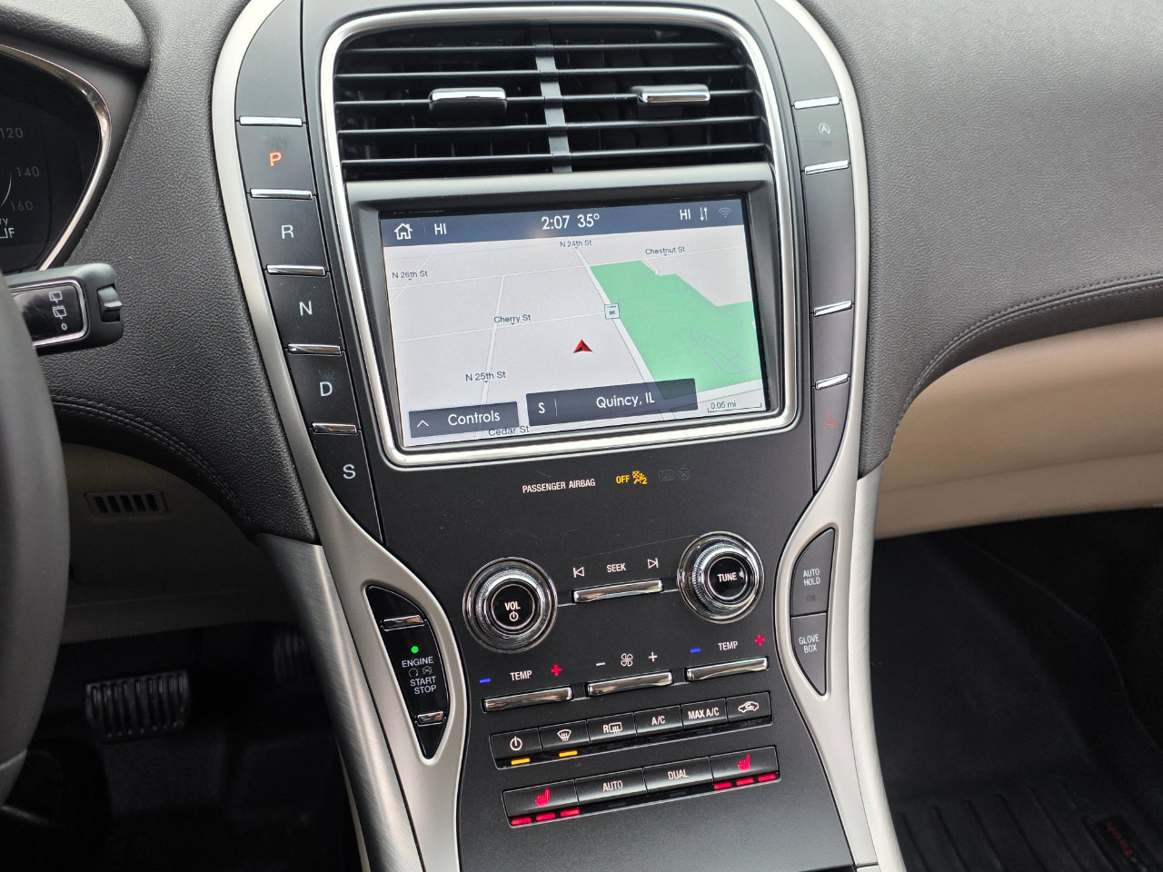 Used 2020 Lincoln Nautilus FWD w/ Equipment Group 101A image 7