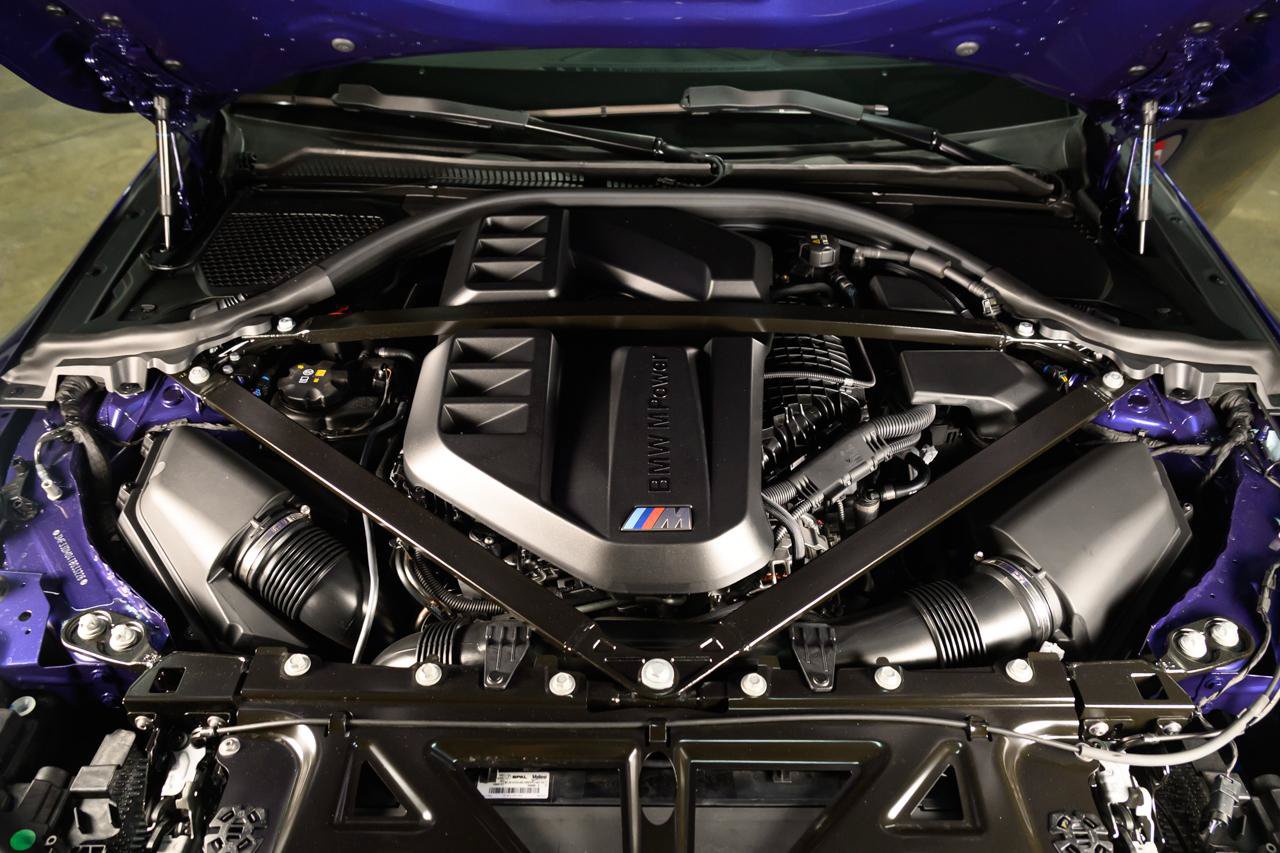 Used 2026 BMW M2 CS RWD image 33