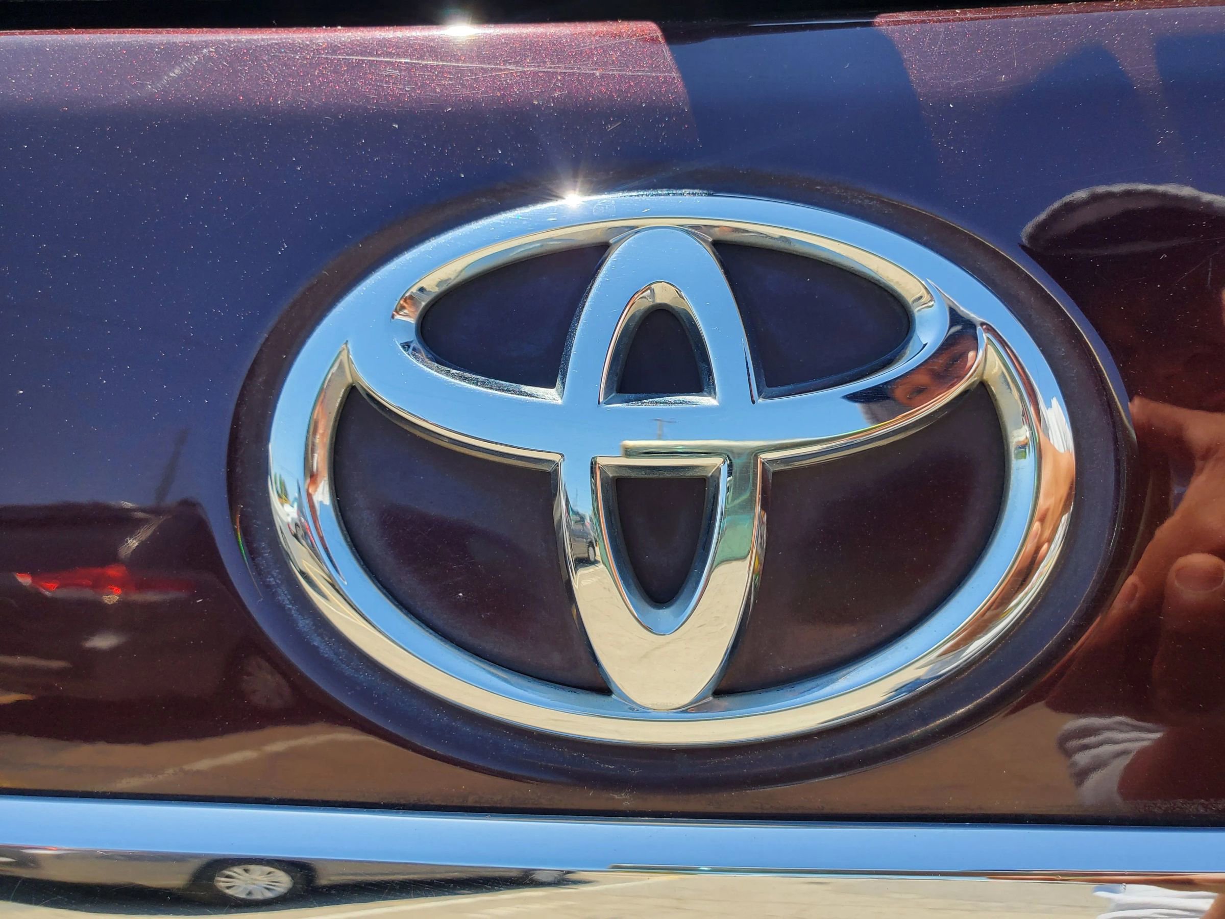 Used 2011 Toyota Highlander Limited w/ Tow Pkg FWD image 7