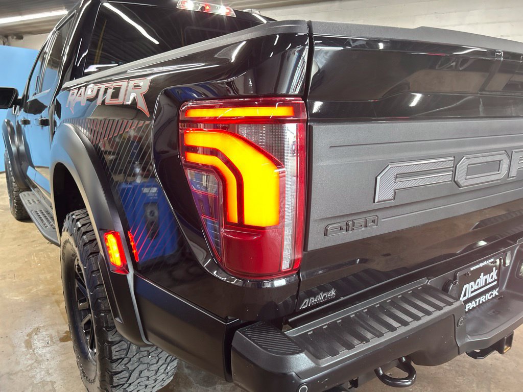 Used 2024 Ford F150 Raptor AWD/4WD image 9