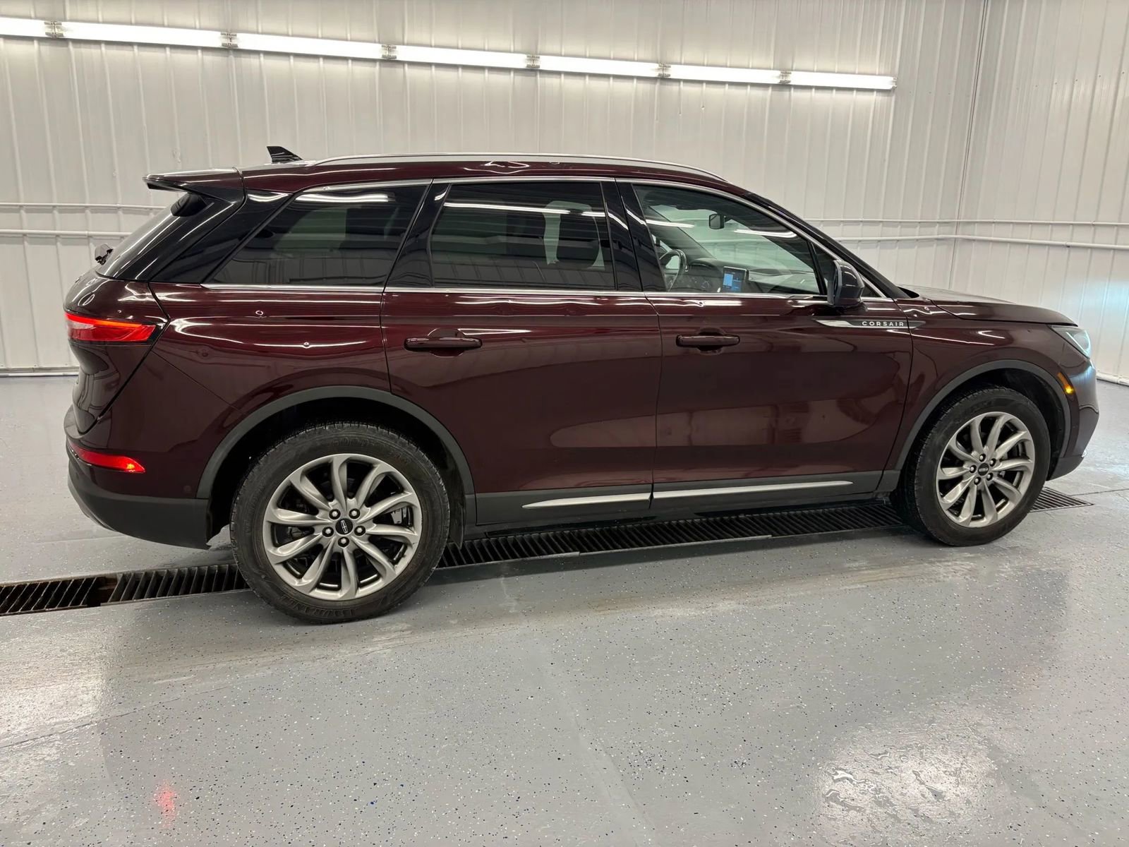 Used 2020 Lincoln Corsair FWD image 3