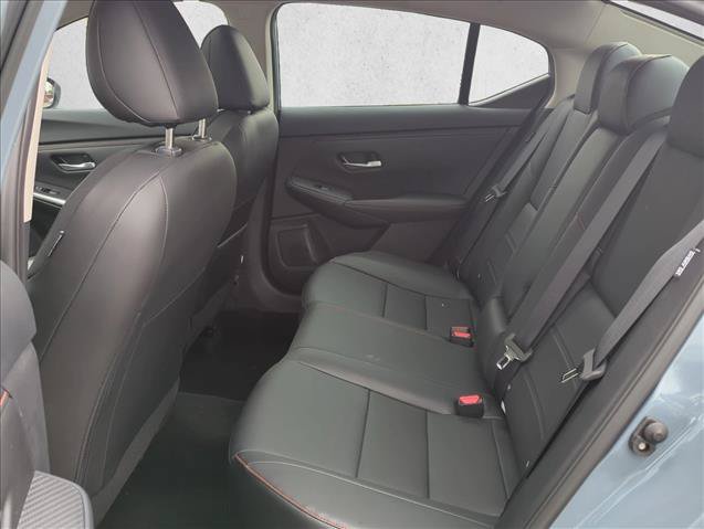 New 2025 Nissan Sentra SR w/ SR Premium Package FWD image 15