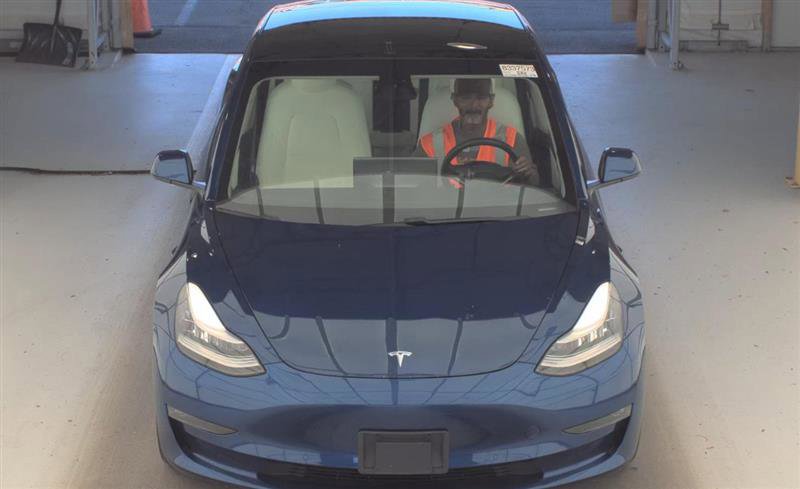 Used 2021 Tesla Model 3 Long Range AWD/4WD image 3