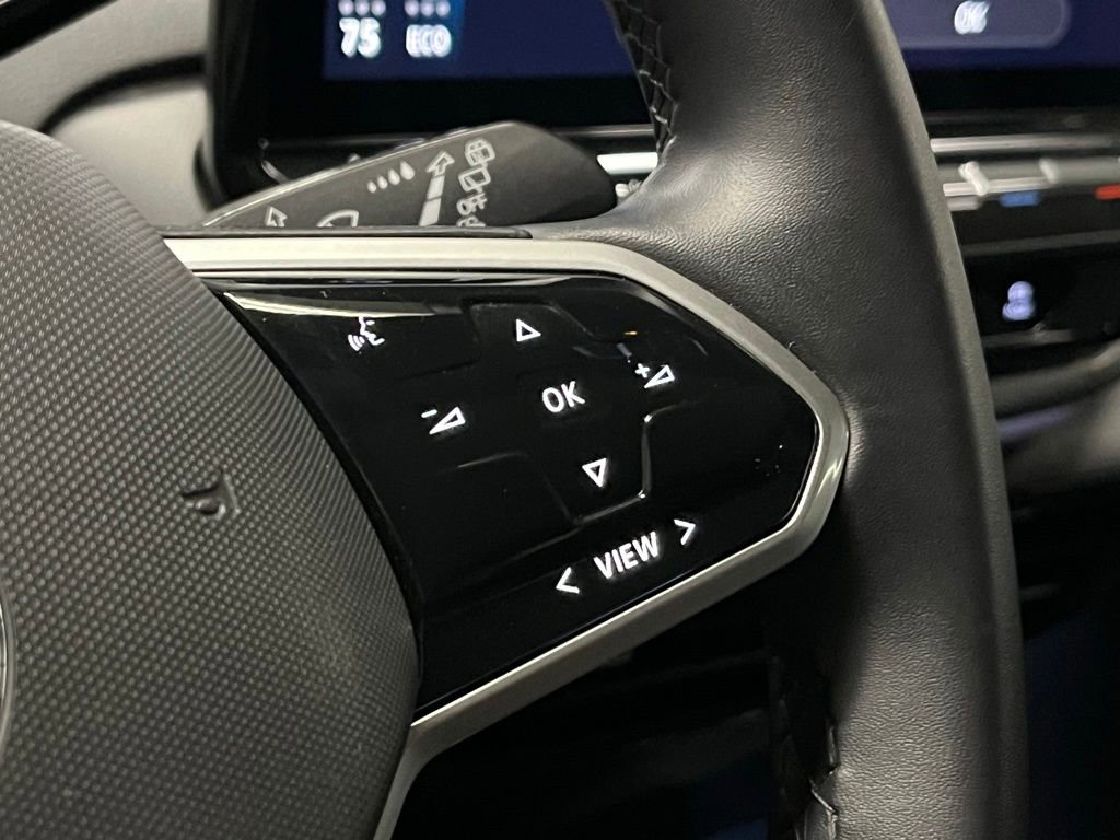 Used 2023 Volkswagen ID.4 Pro S image 28