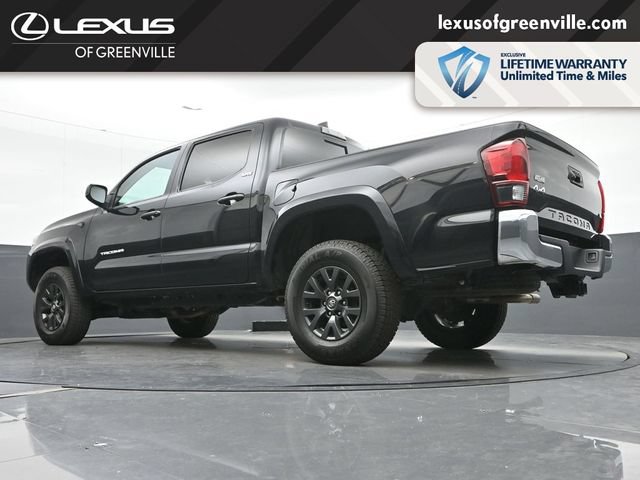 Used 2021 Toyota Tacoma SR5 AWD/4WD image 14
