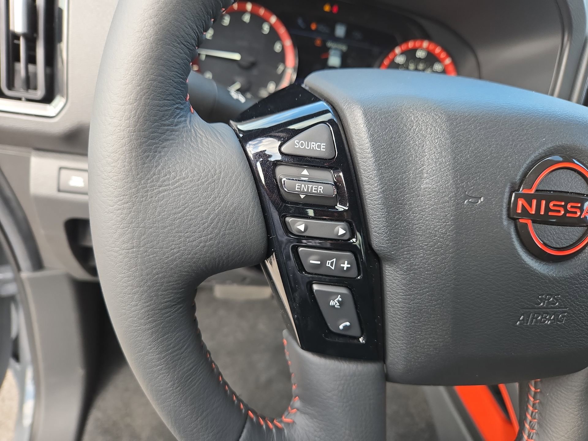 New 2026 Nissan Frontier PRO-4X w/ Pro Premium Package image 9