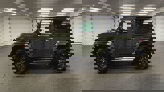 Used 2024 Jeep Wrangler Sport image 5