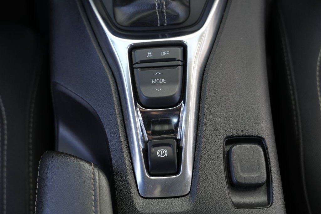 Used 2020 Chevrolet Camaro LT w/ RS Package RWD image 36