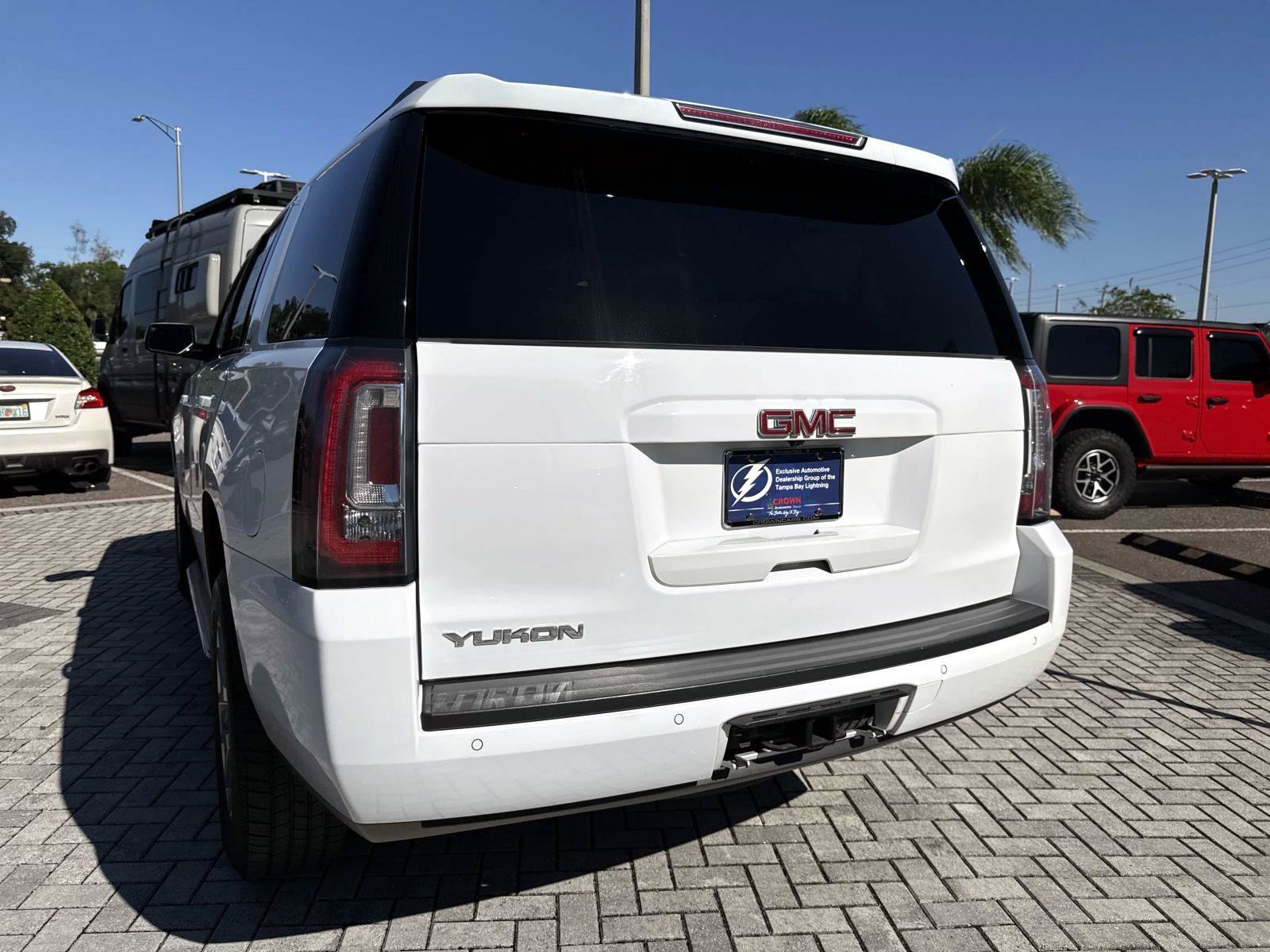 Used 2020 GMC Yukon SLT RWD image 9