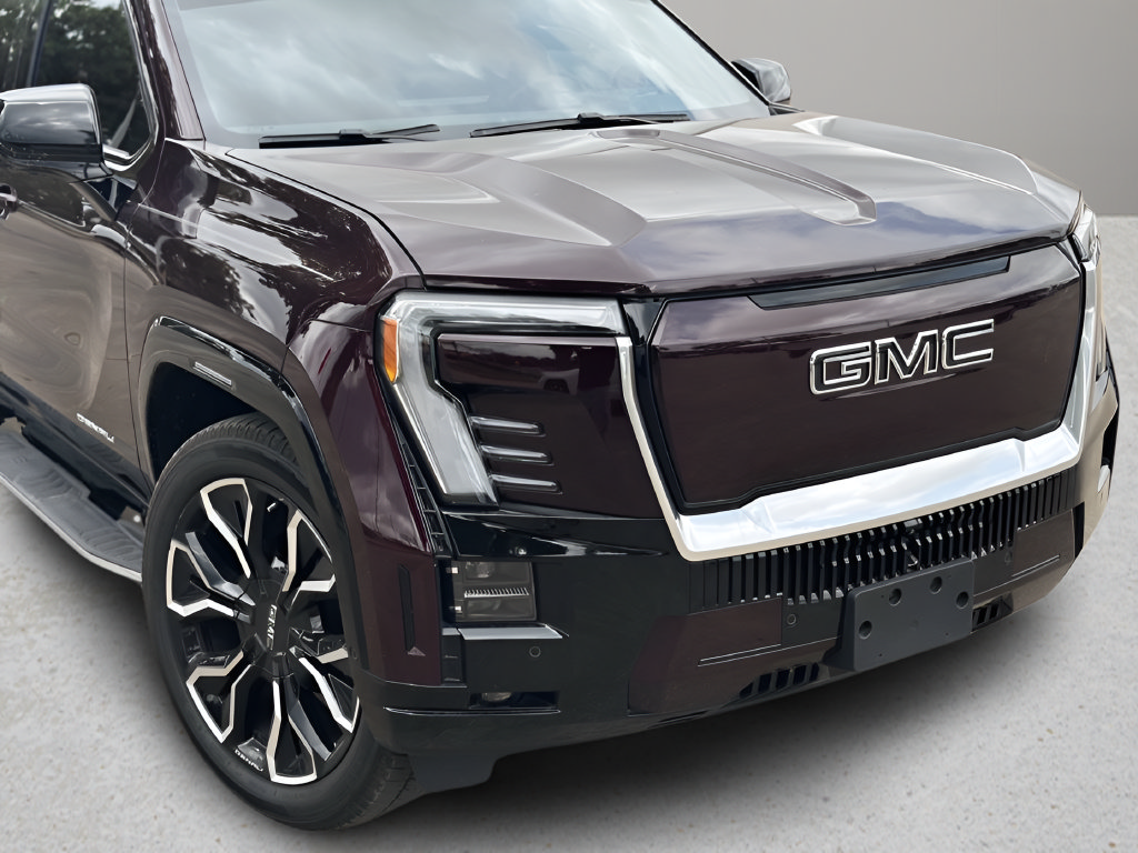 Used 2025 GMC Sierra EV Denali AWD/4WD image 25