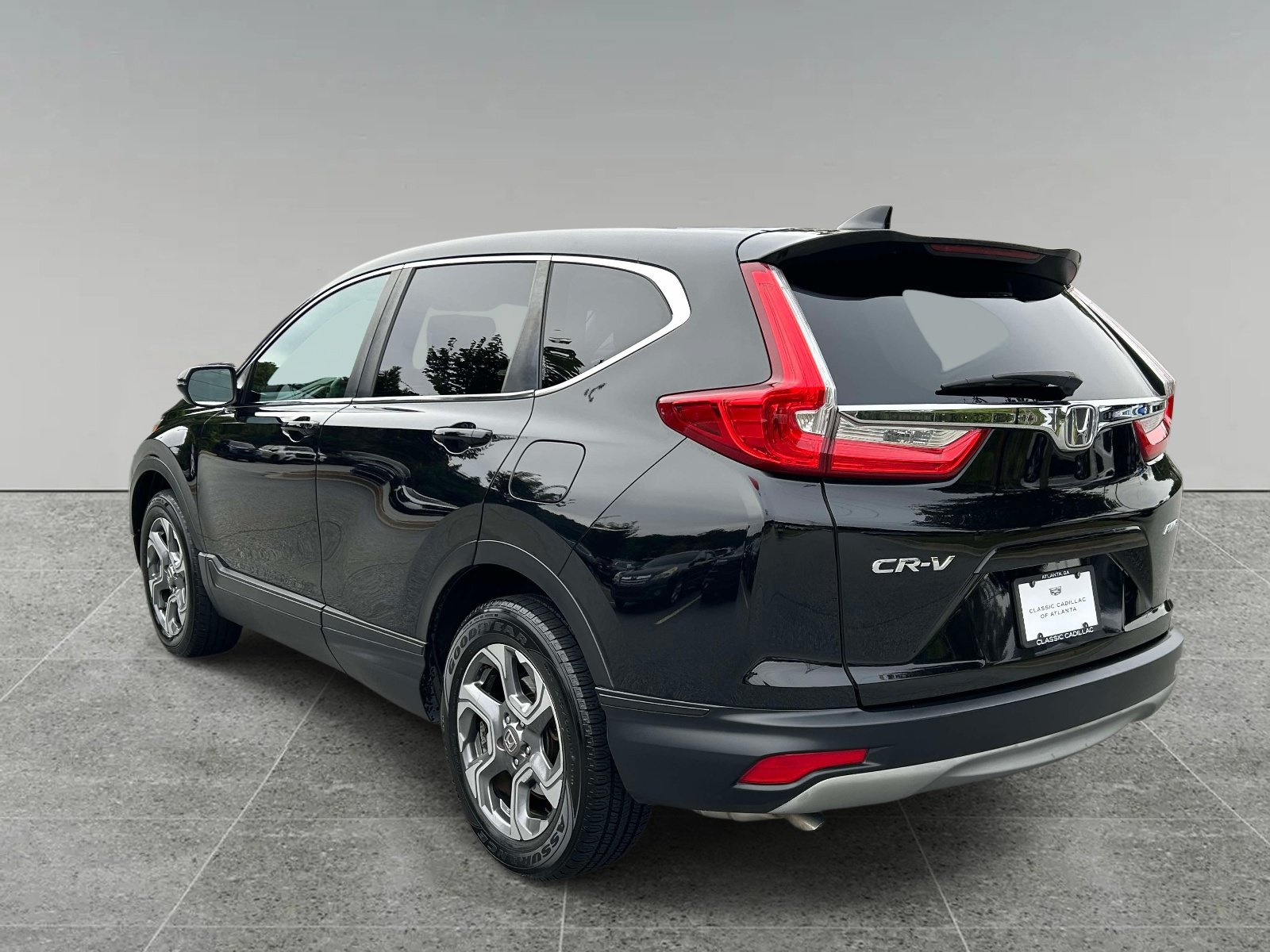 Used 2017 Honda CR-V EX-L image 3