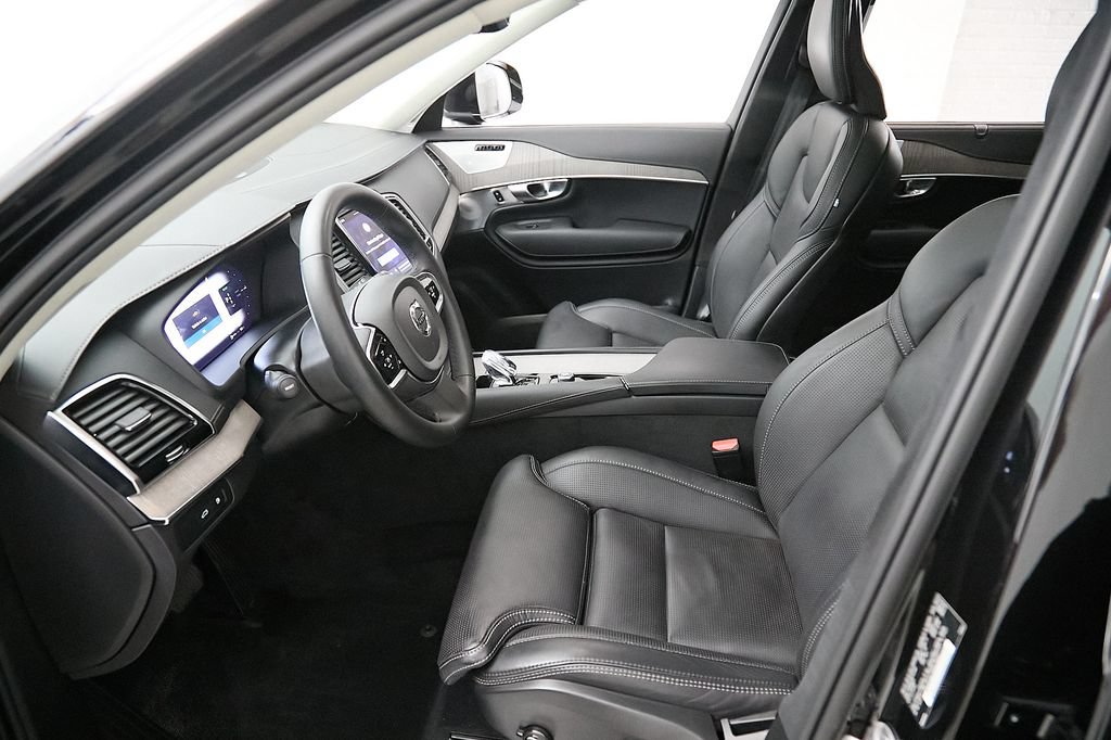 Certified 2024 Volvo XC90 T8 Ultimate w/ Lounge Package AWD/4WD image 19
