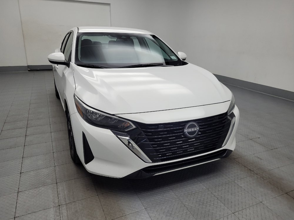 Used 2025 Nissan Sentra SV FWD image 14
