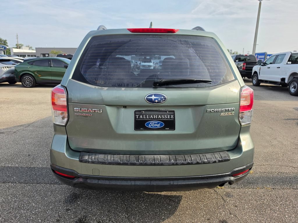 Used 2017 Subaru Forester 2.5i w/ Alloy Wheel Package AWD/4WD image 10