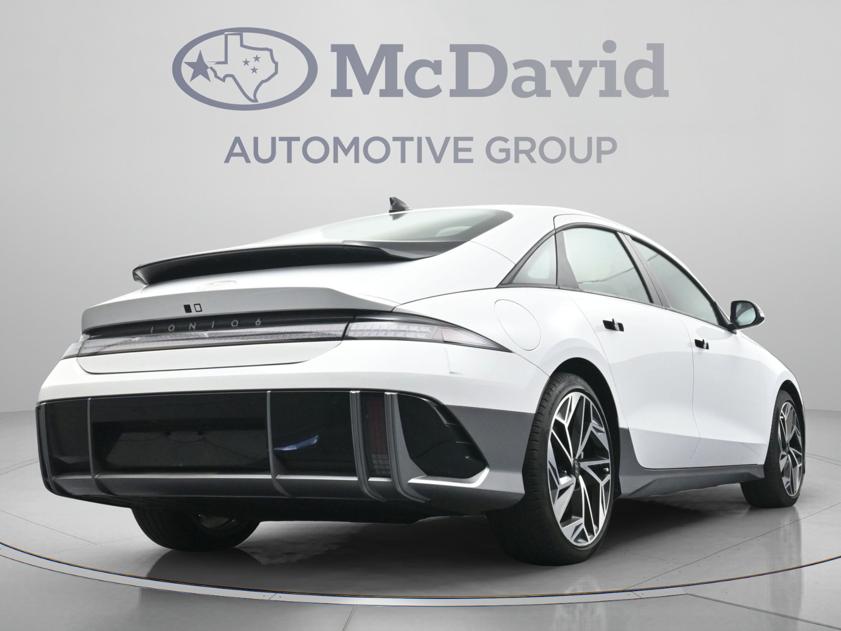 Used 2024 Hyundai Ioniq 6 SEL RWD image 30