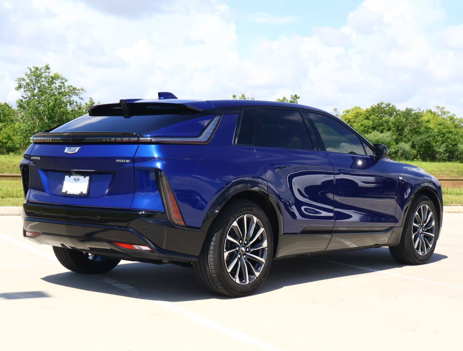 Used 2026 Cadillac Lyriq Premium Sport w/ LPO, Floor Liner Package RWD image 5