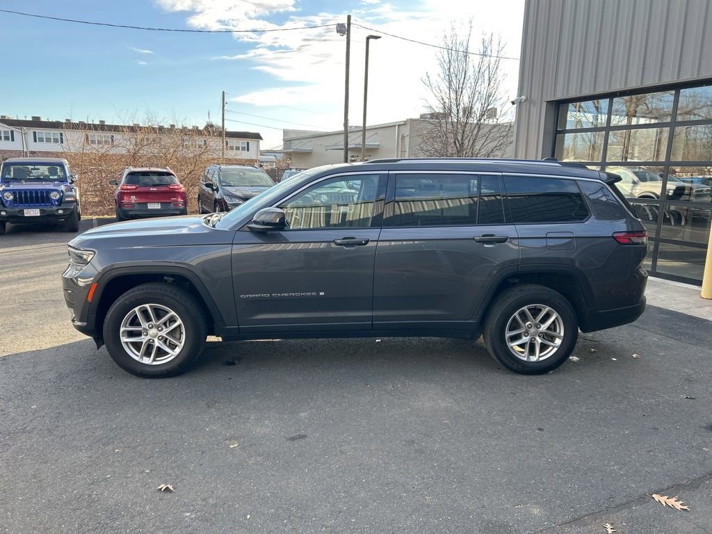 Used 2022 Jeep Grand Cherokee L Laredo w/ Luxury Tech Group I image 7