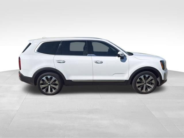 Certified 2022 Kia Telluride S FWD image 2