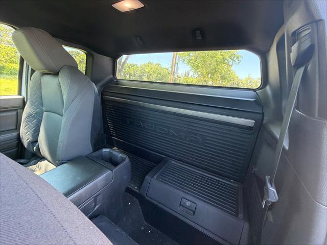 Used 2024 Toyota Tacoma SR RWD image 18