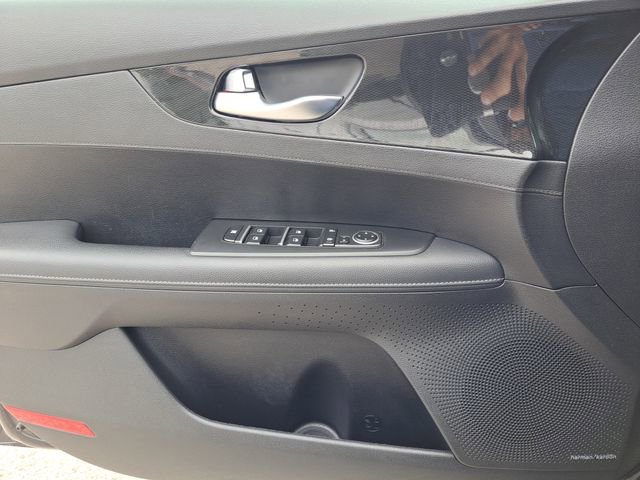 Used 2023 Kia Forte GT-Line w/ GT-Line Premium Package FWD image 20