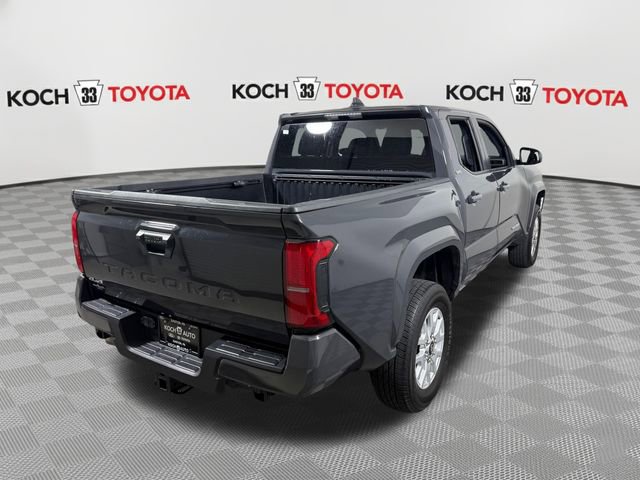 Certified 2024 Toyota Tacoma SR5 AWD/4WD image 8
