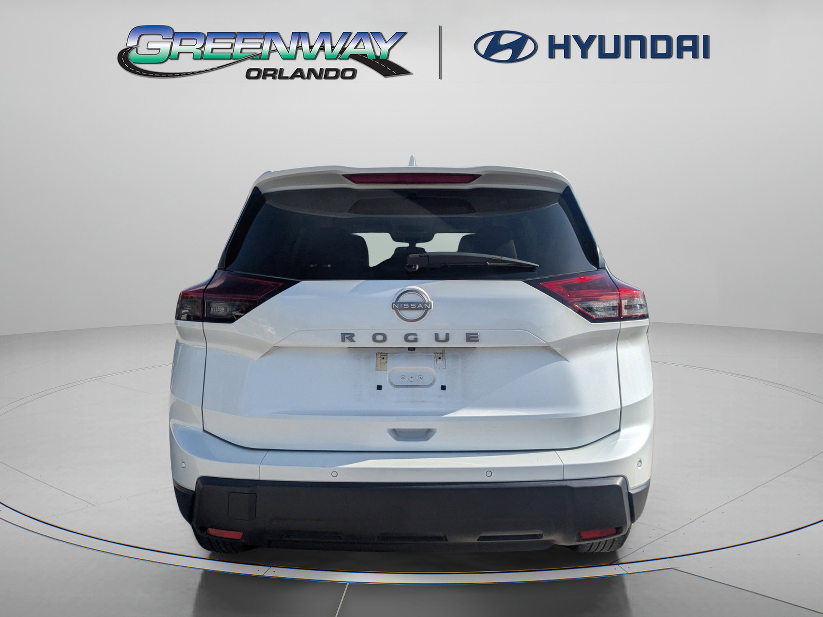 Used 2025 Nissan Rogue SV FWD image 7