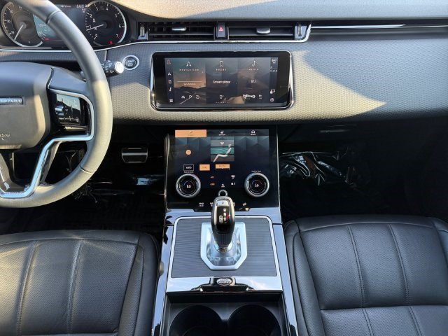 Used 2023 Land Rover Range Rover Evoque R-Dynamic S AWD/4WD image 15