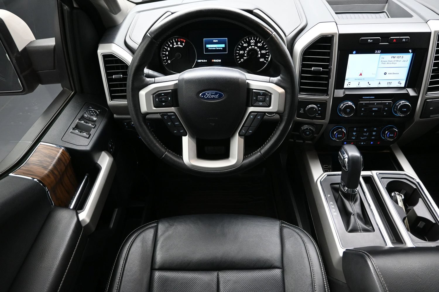 Used 2019 Ford F150 Lariat w/ Trailer Tow Package AWD/4WD image 26
