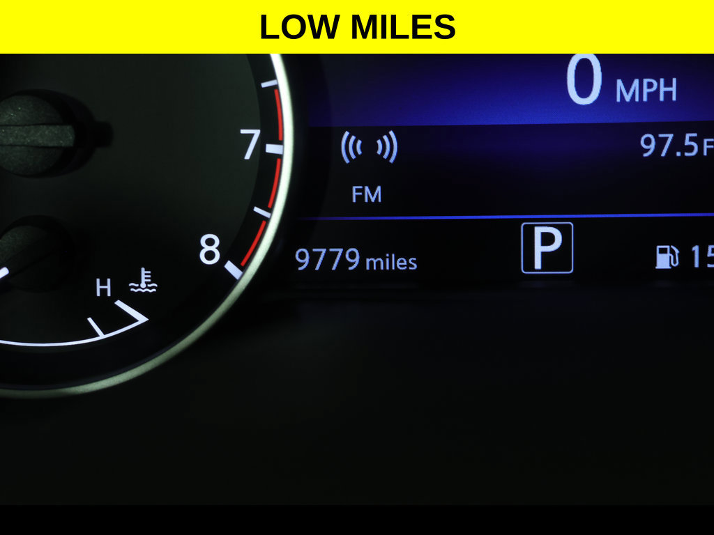 Used 2024 Nissan Murano SV AWD/4WD image 4
