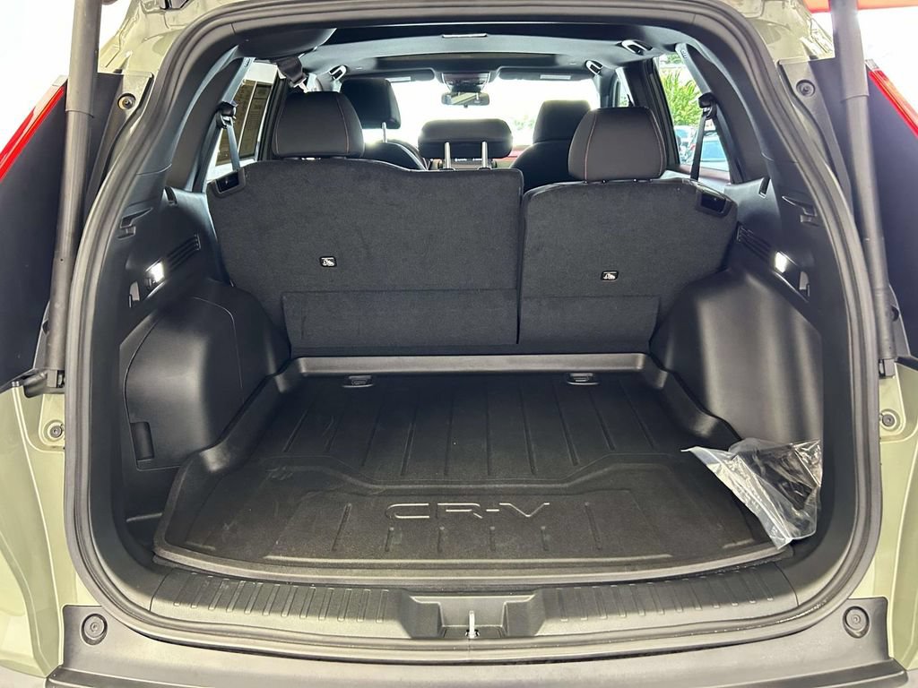 Used 2026 Honda CR-V TrailSport image 13