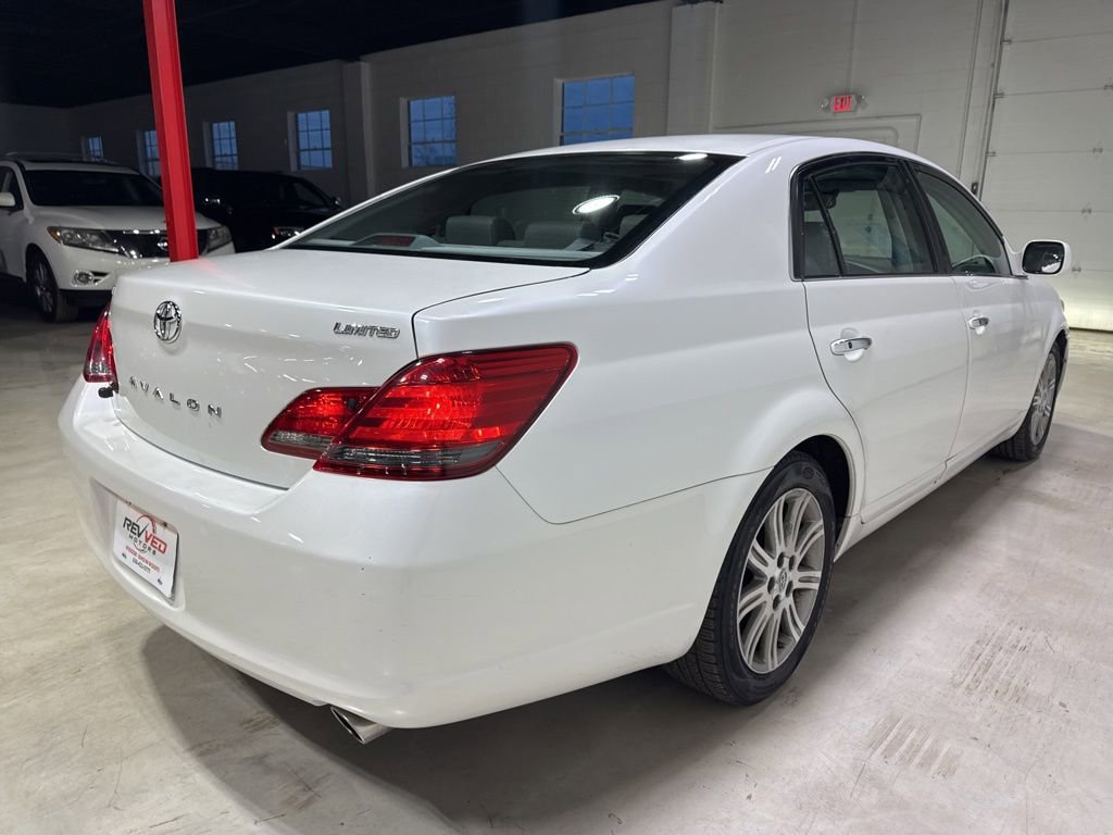 Used 2008 Toyota Avalon Limited image 7