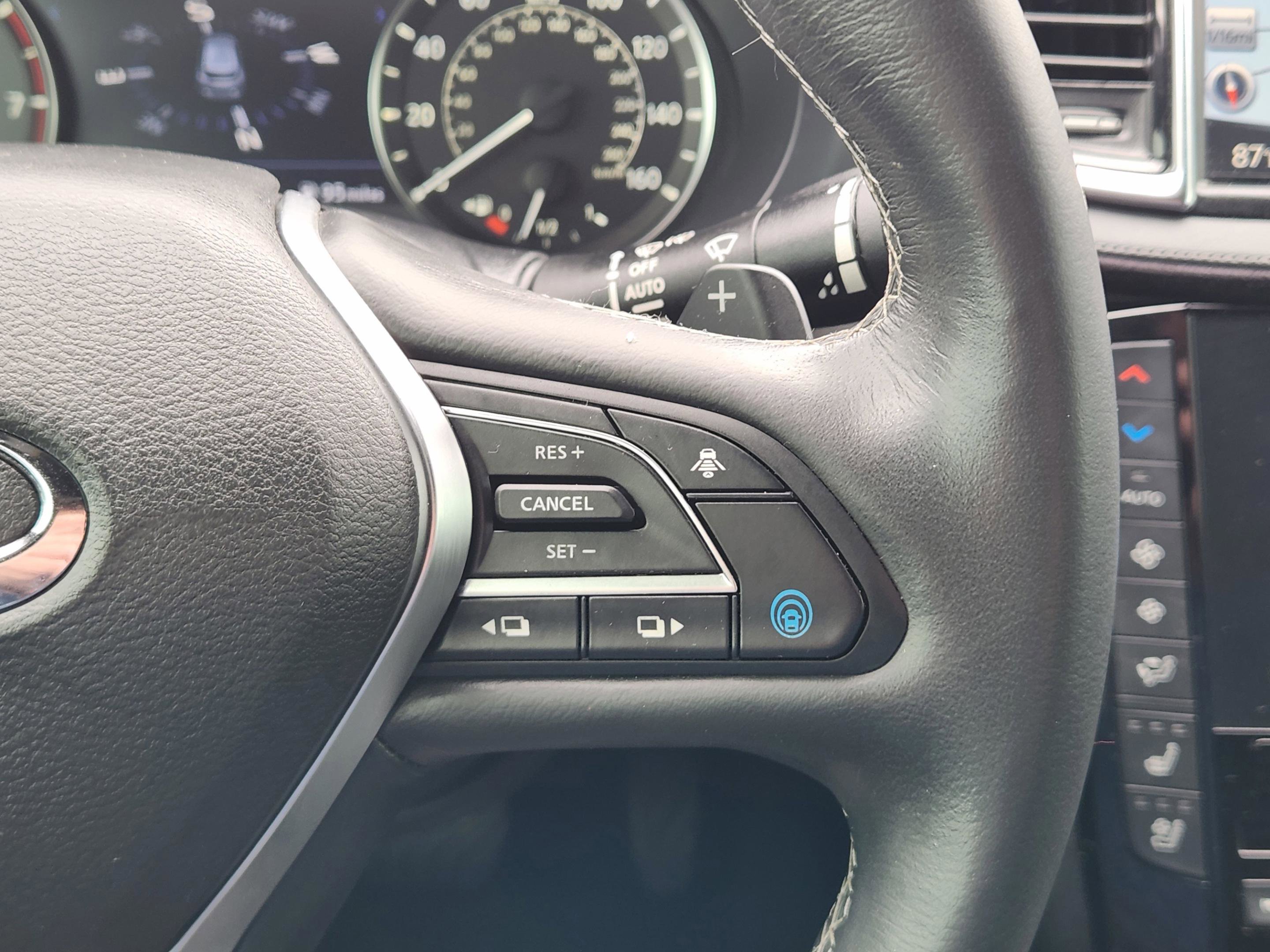 Used 2019 INFINITI QX50 Essential w/ Sensory Package FWD image 26