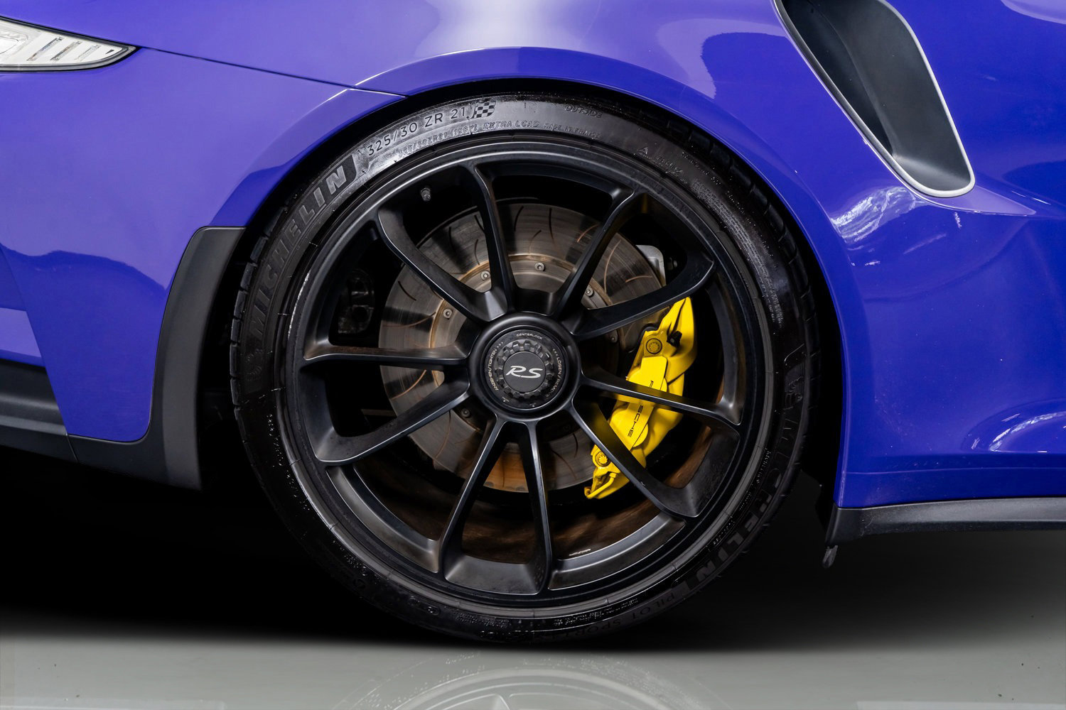 Used 2016 Porsche 911 GT3 RS image 9