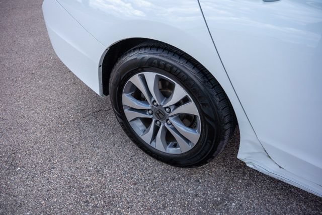 Used 2014 Honda Accord LX image 10
