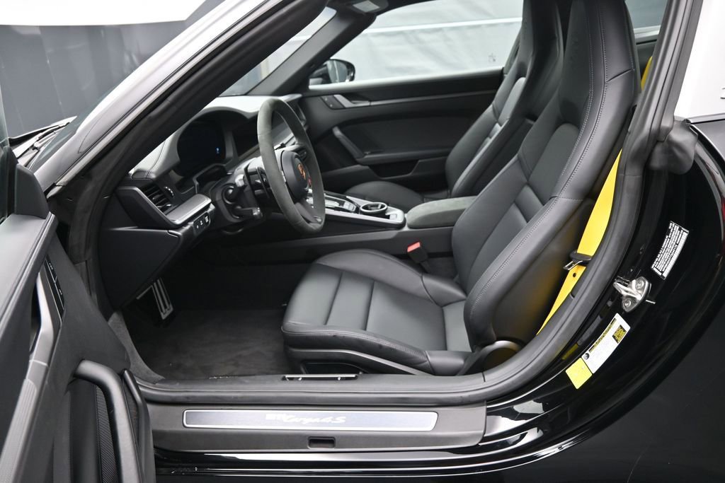 Certified 2026 Porsche 911 Targa 4S AWD/4WD image 10
