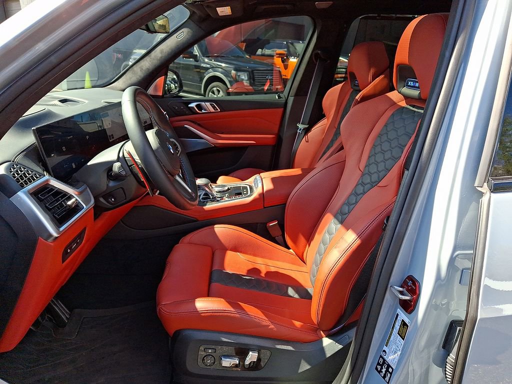 Used 2024 BMW X5 M Competition w/ Executive Package image 15