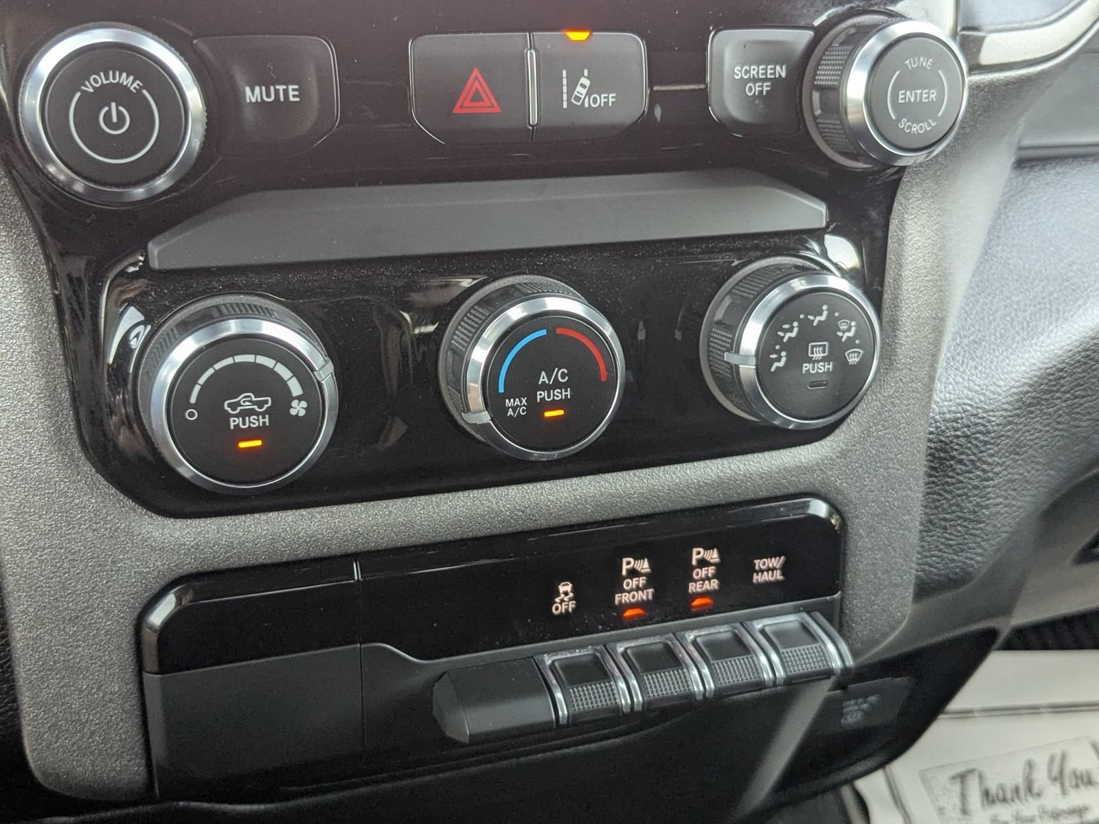 Used 2025 RAM 1500 Warlock AWD/4WD image 22