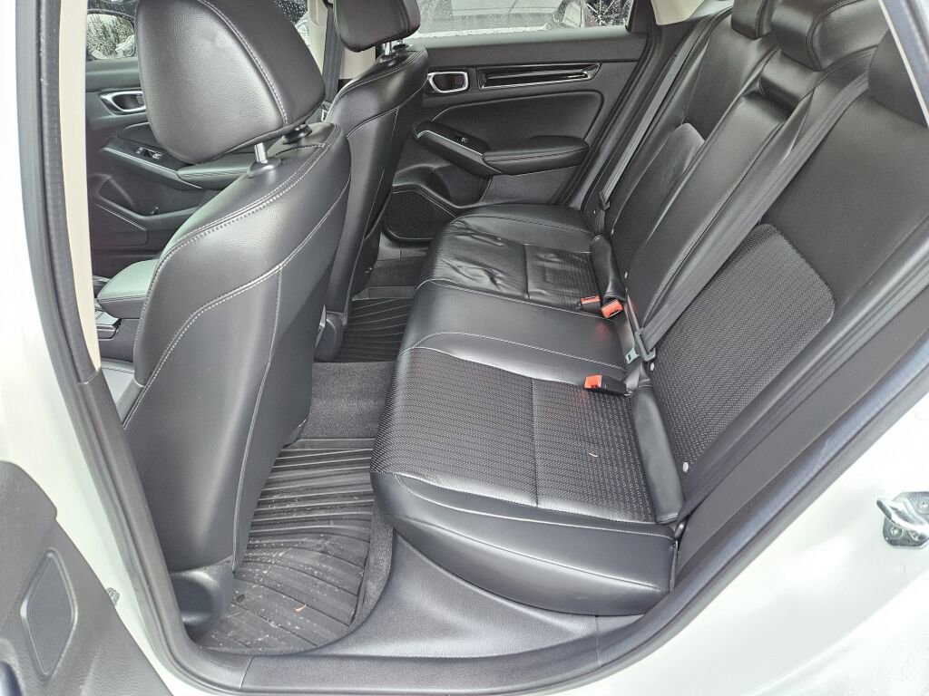 Used 2024 Honda Civic Touring image 13