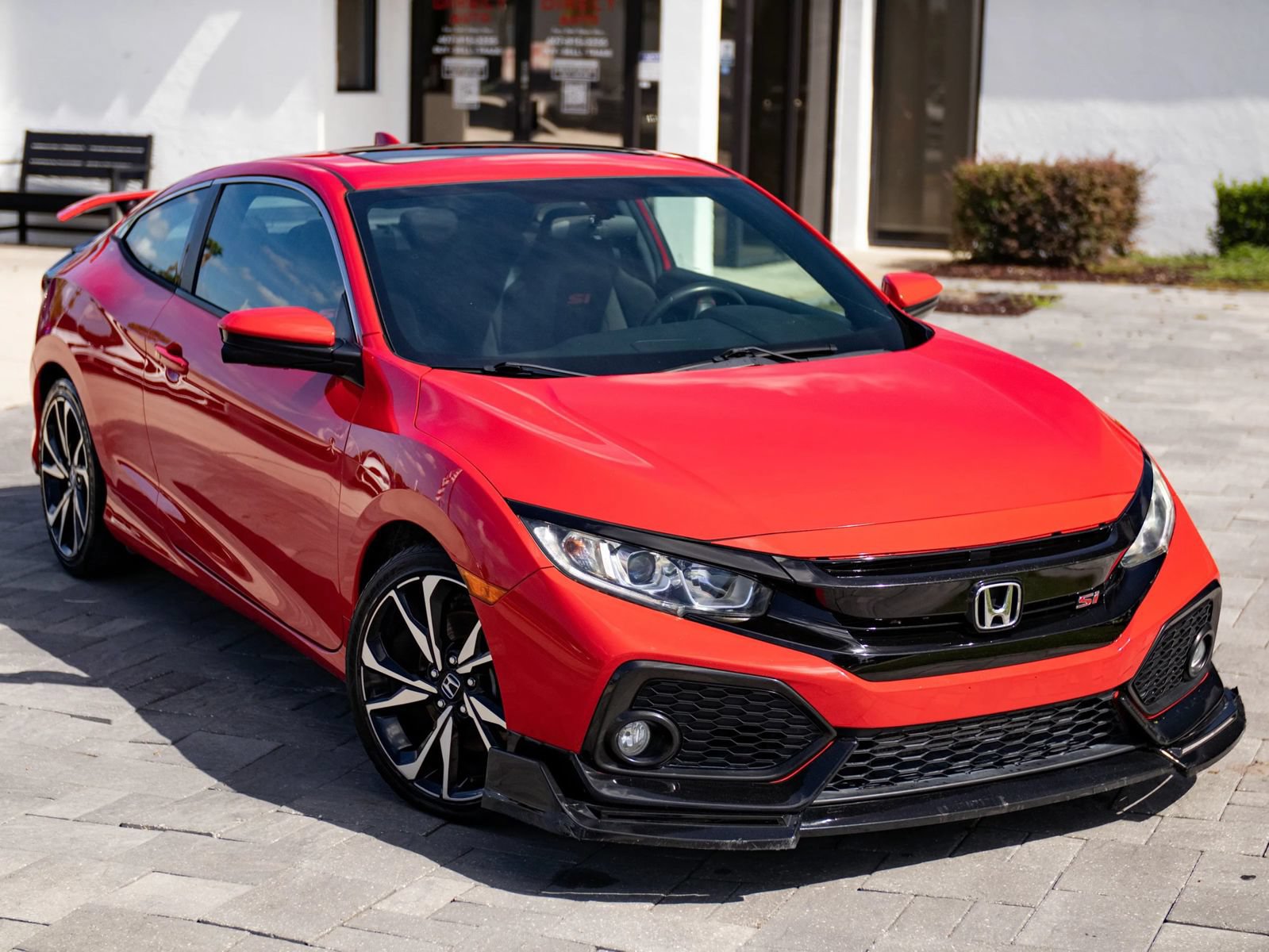 Used 2019 Honda Civic Si image 2