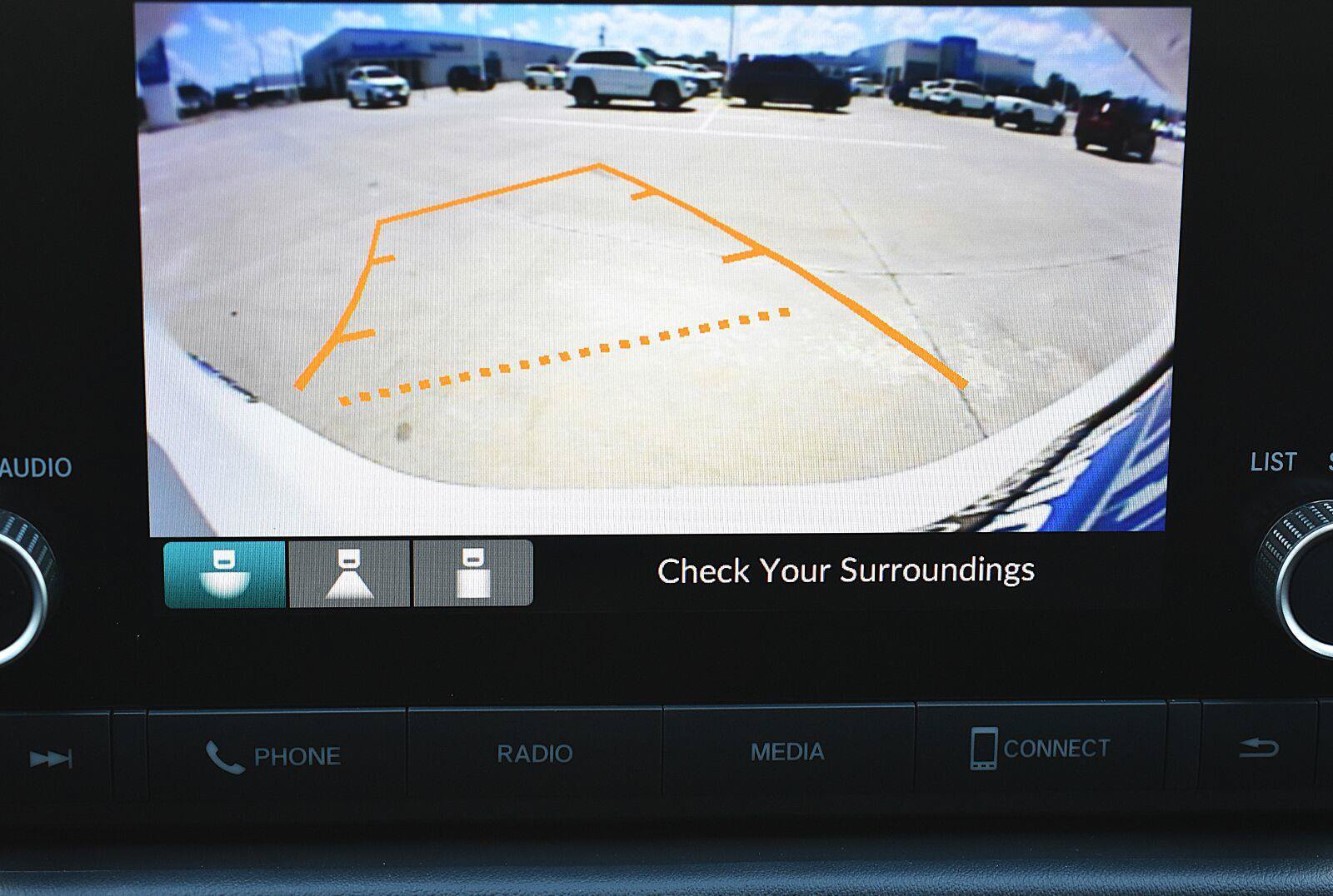 Used 2024 Honda HR-V LX image 5