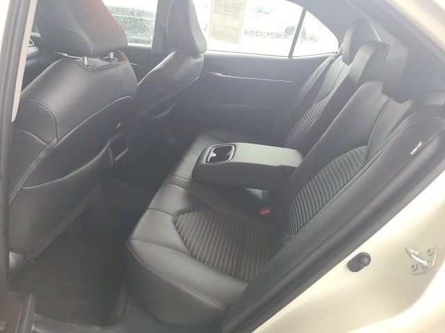 Used 2024 Toyota Camry SE image 13