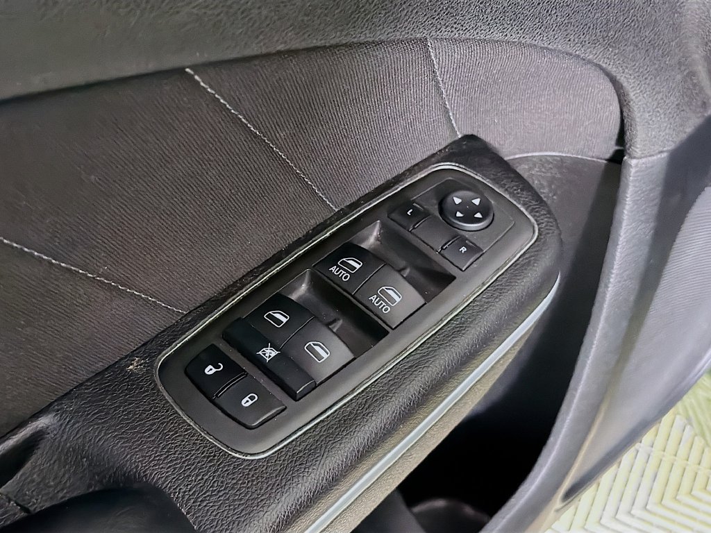 Used 2022 Dodge Charger GT w/ Performance Handling Group RWD image 20