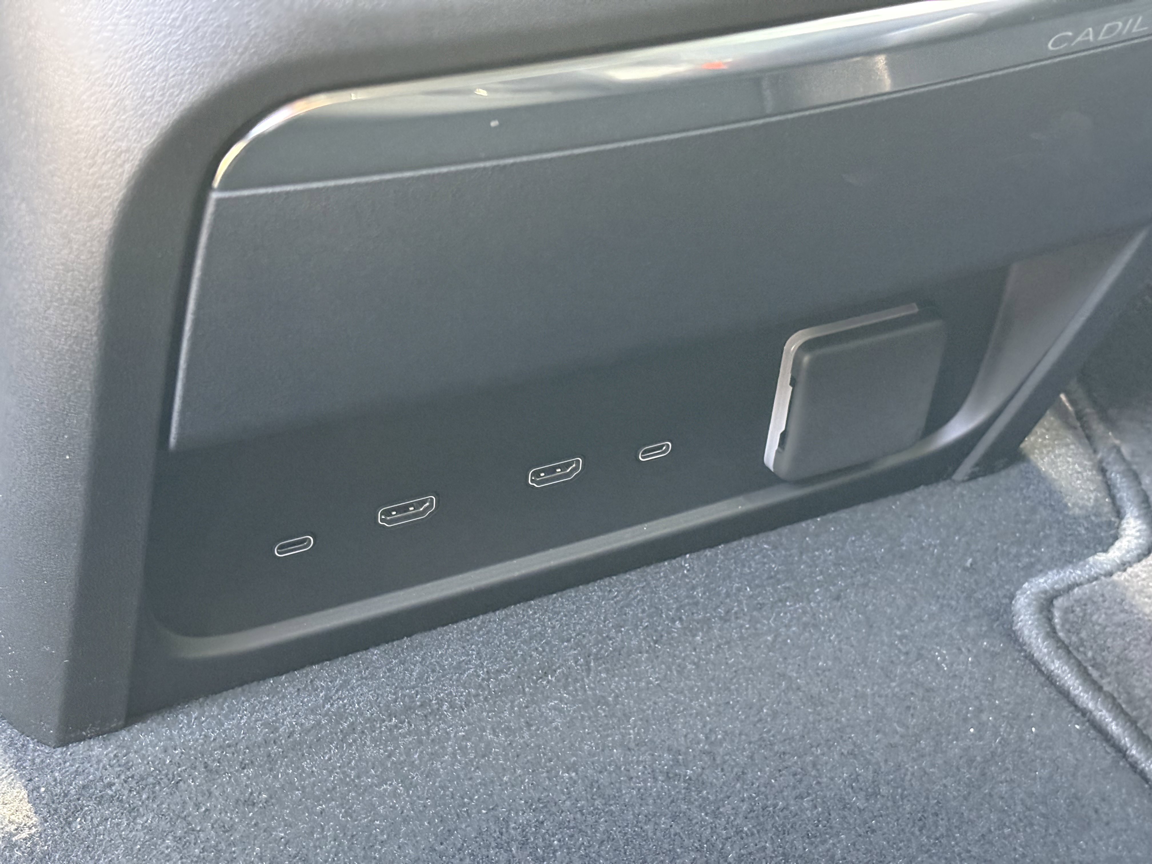 New 2026 Cadillac Escalade IQL Sport 1 image 17