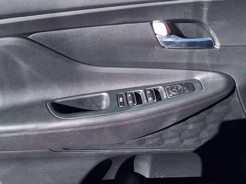 Certified 2023 Hyundai Santa Fe XRT image 9