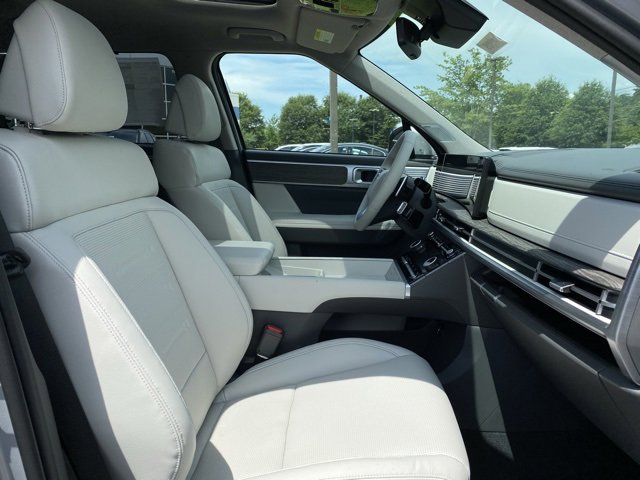Used 2024 Hyundai Santa Fe Limited image 46