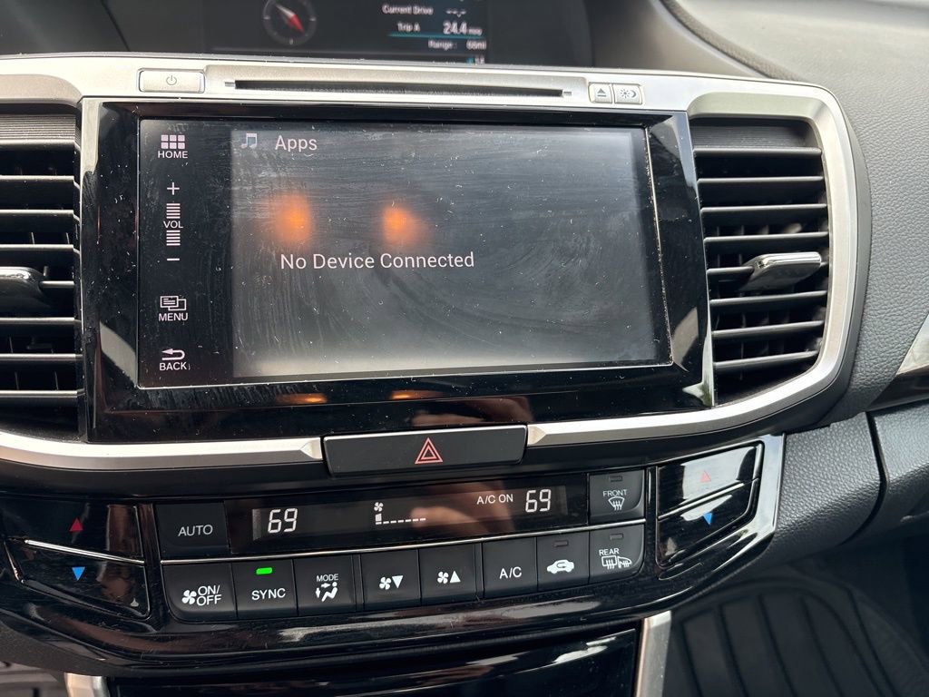 Used 2017 Honda Accord EX-L image 16
