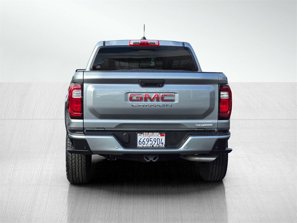 Used 2024 GMC Canyon Elevation w/ Elevation Premium Package image 5