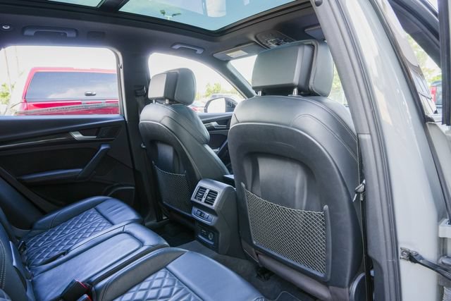 Used 2019 Audi SQ5 Premium Plus w/ Premium Plus Package AWD/4WD image 33